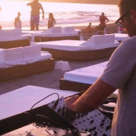Playa Y Sol !!! Parking Y Wifi Gratis Daire